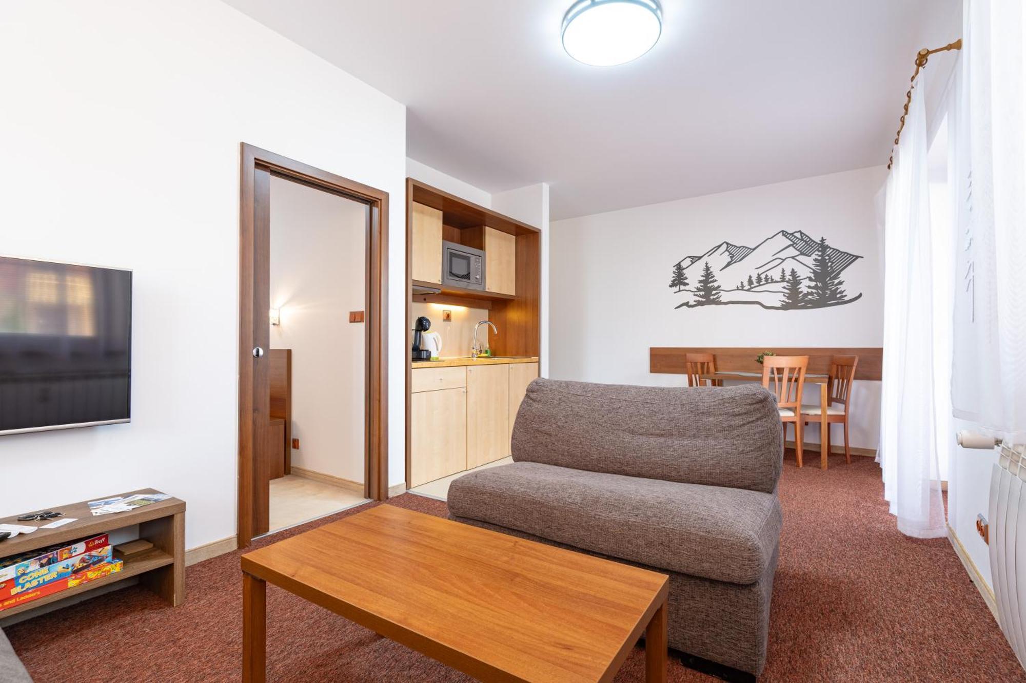 Family & Friends Apartment Велка Ломница Екстериор снимка