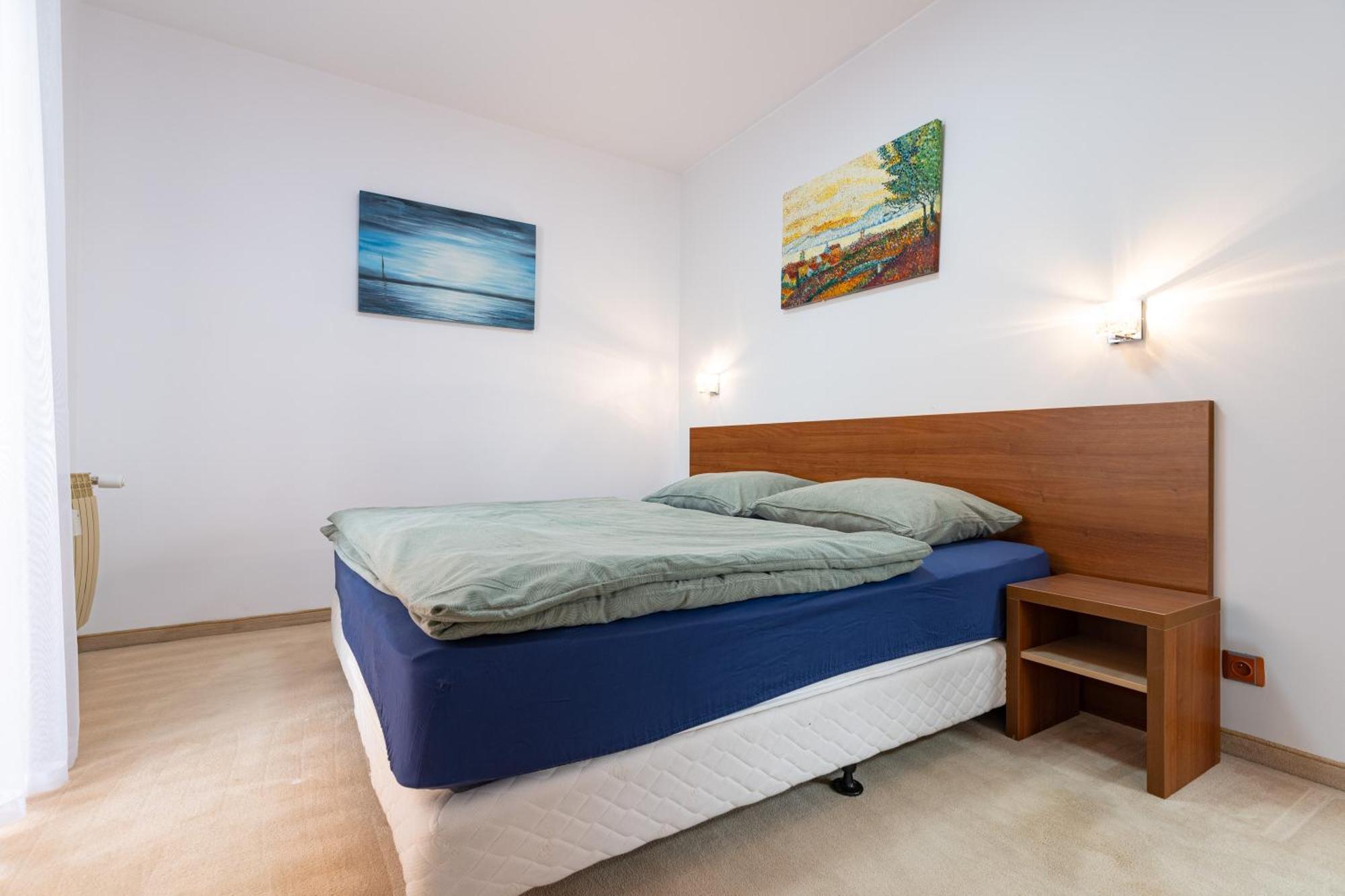 Family & Friends Apartment Велка Ломница Екстериор снимка